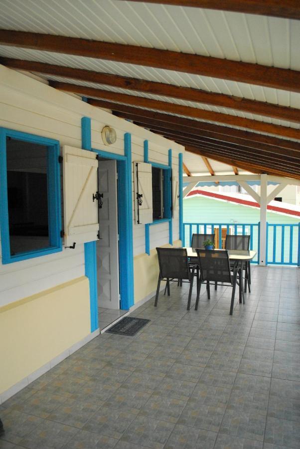 Le Goyavier Appartement Saint-Pierre Buitenkant foto